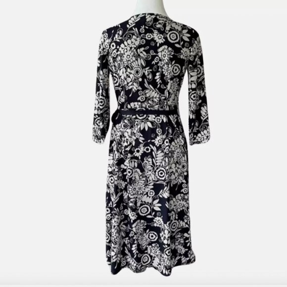 LOFT Dark Floral Print Navy + Cream True Wrap Midi Dress - Size 0 - Picture 2 of 8